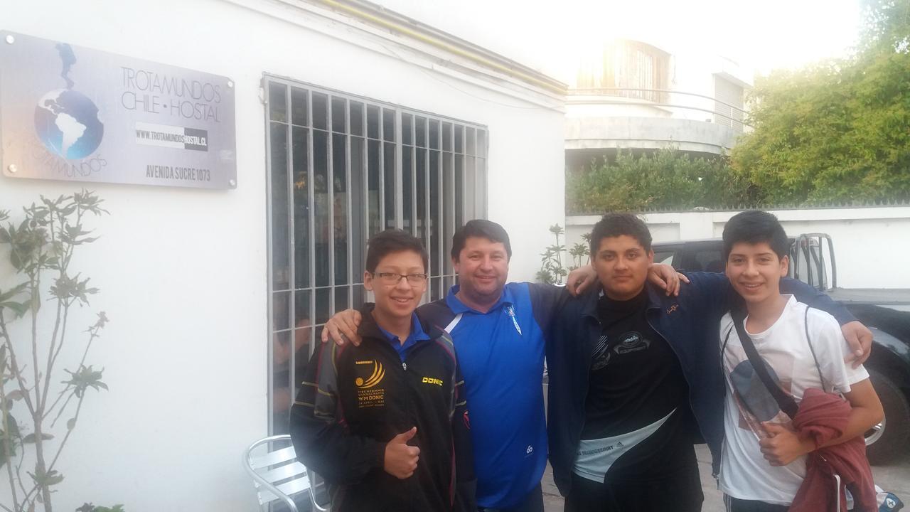 Trotamundos Hostal Santiago Buitenkant foto